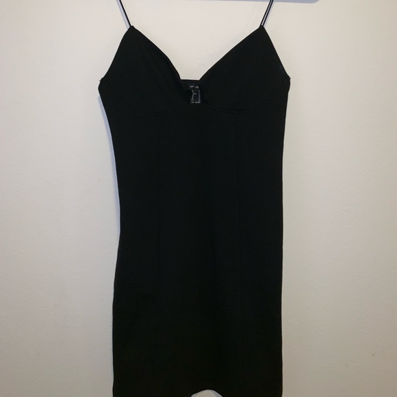 Forever 21 Dresses & Skirts - Little black dress